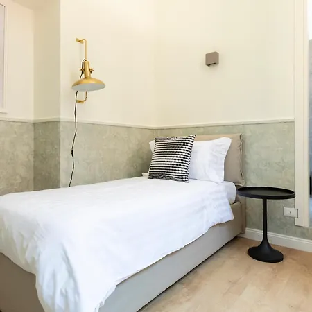 Louly Spanish Steps Roma