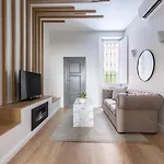 Apart-hotel Louly Spanish Steps 4*
