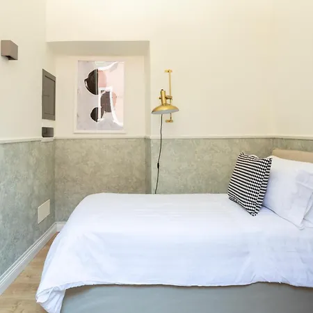 Louly Spanish Steps Aparthotel