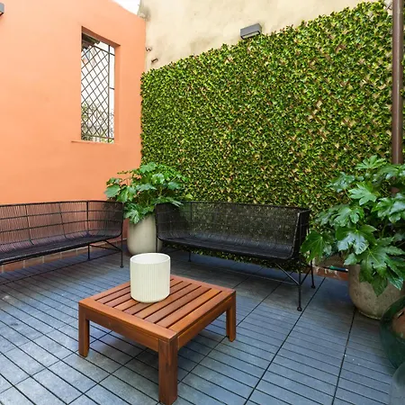 Louly Spanish Steps 4*