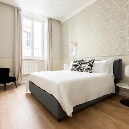 Louly Spanish Steps Aparthotel