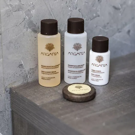 Louly Spanish Steps Lägenhetshotell 4*