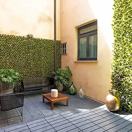 Louly Spanish Steps Aparthotel Rom