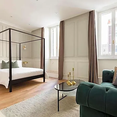 Louly Spanish Steps Aparthotel Rom