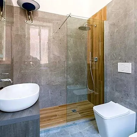 Aparthotel Louly Spanish Steps Rom