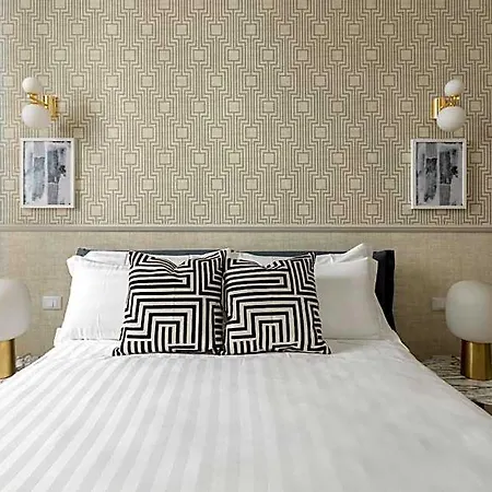 Aparthotel Louly Spanish Steps