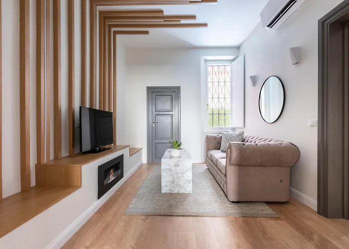 Louly Spanish Steps Aparthotel Rome