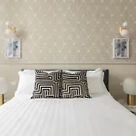 מלון דירות Louly Spanish Steps 4*