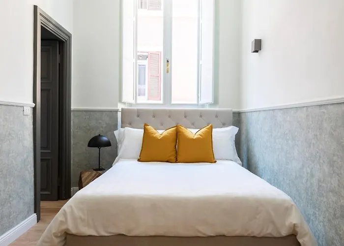 Louly Spanish Steps 4* Roma